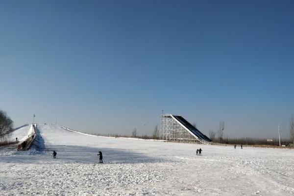 2024鸣翠湖滑雪场游玩攻略-门票价格-景点信息