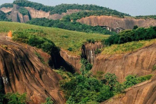 2023飞天山国家地质公园旅游攻略 - 门票价格 - 开放时间 - 景点介绍 - 简介 - 交通 - 地址 - 电话 - 天气