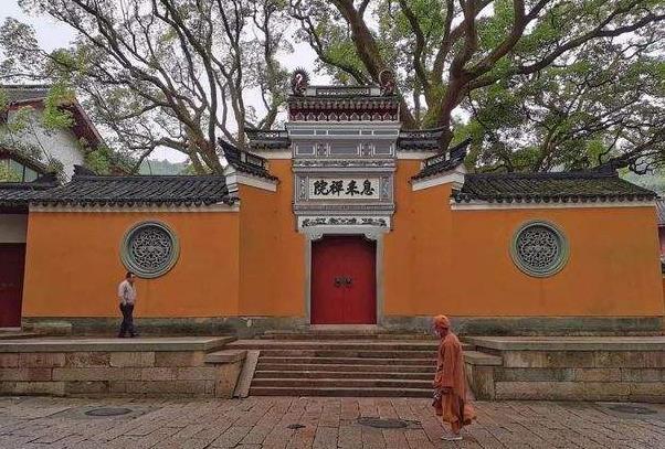 普陀山普济寺拜佛顺序-求什么比较灵验