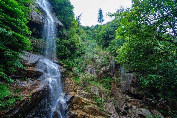 2023篁岭石门峡景区游玩攻略 - 门票价格 - 优惠政策 - 开放时间 - 简介 - 交通 - 地址 - 电话 - 天气