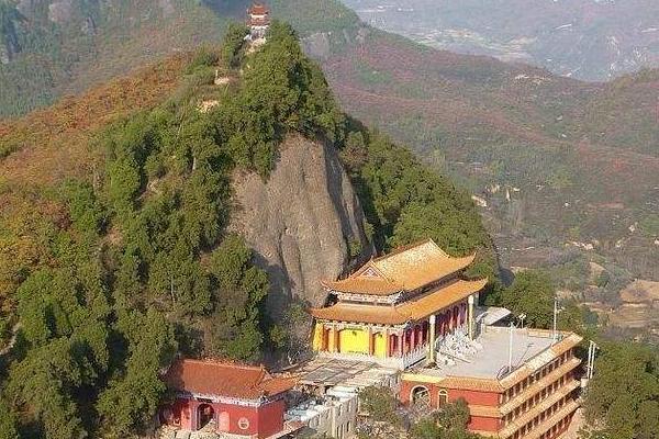 2024大香山寺旅游攻略 - 门票价格 - 优惠政策 - 开放时间 - 交通 - 地址 - 电话 - 天气