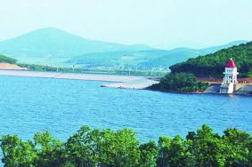 二龙湖风景区