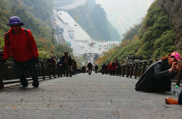 张家界天门山景区 天门山玻璃栈道 天门山在哪