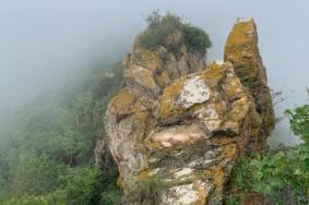 辽宁喀左龙凤山风景区