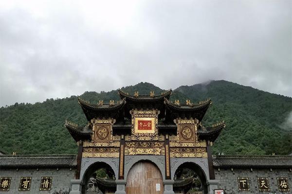 2023凉山灵山寺游玩攻略 - 简介 - 交通 - 地址 - 天气