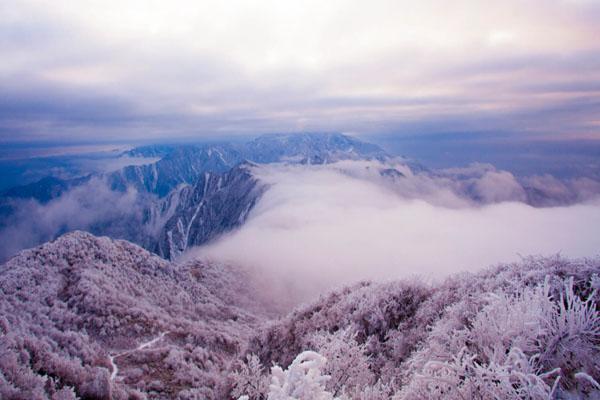 2023四川千佛山旅游攻略 - 门票价格 - 优惠政策 - 开放时间 - 一日游攻略 - 最佳旅游时间 - 简介 - 交通 - 地址 - 电话 - 天气