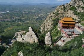 张家口鸡鸣山景区