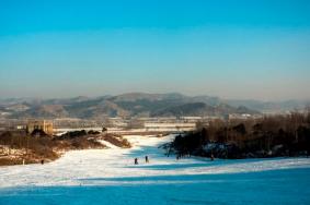 玉泉威虎山滑雪场